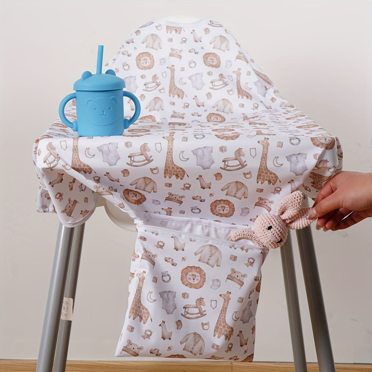 Long Sleeve Waterproof Feeding Bib with Hook and Loop Closure for Messy Meals