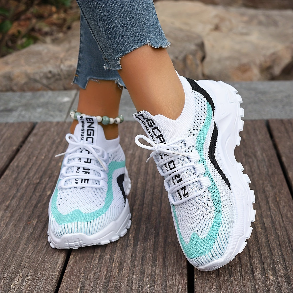Women's Mesh Platform Sneakers Casual Low Top Tennis Shoes Plus Size