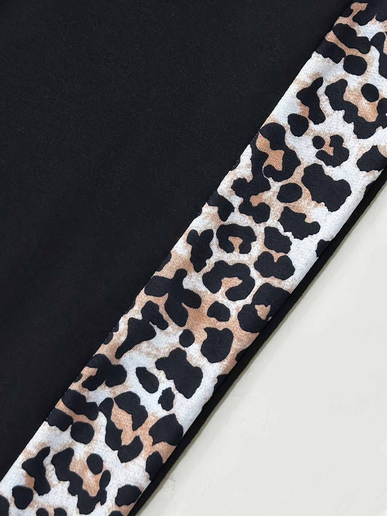 Women's Leopard Print Joggers - Casual Stretchy Sweatpants with Pockets