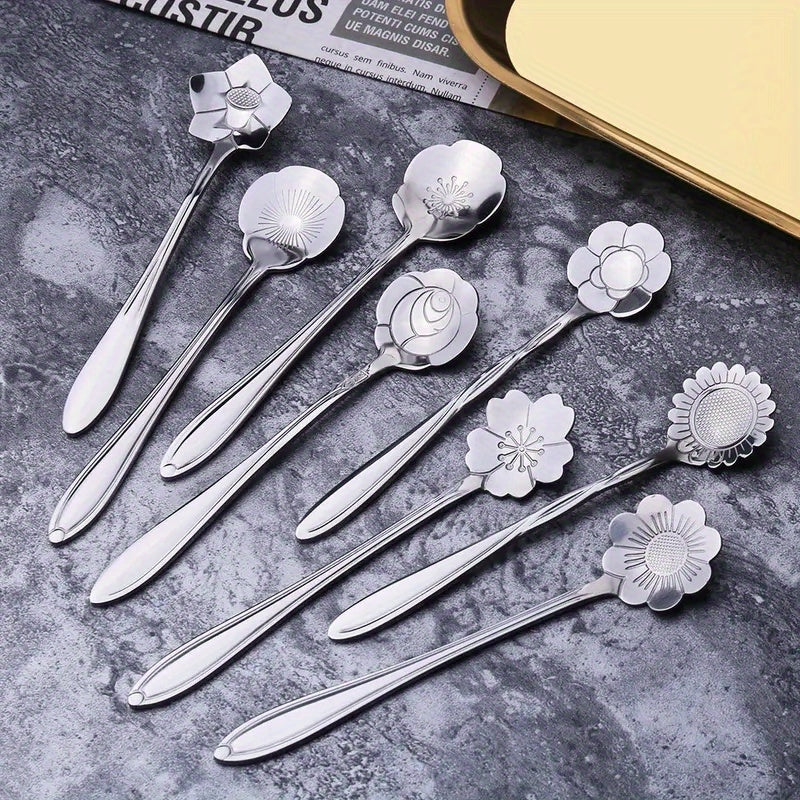Set of 8 Flower-Shaped Stainless Steel Spoons with Gold and Silver Coating for Tea Coffee Desserts