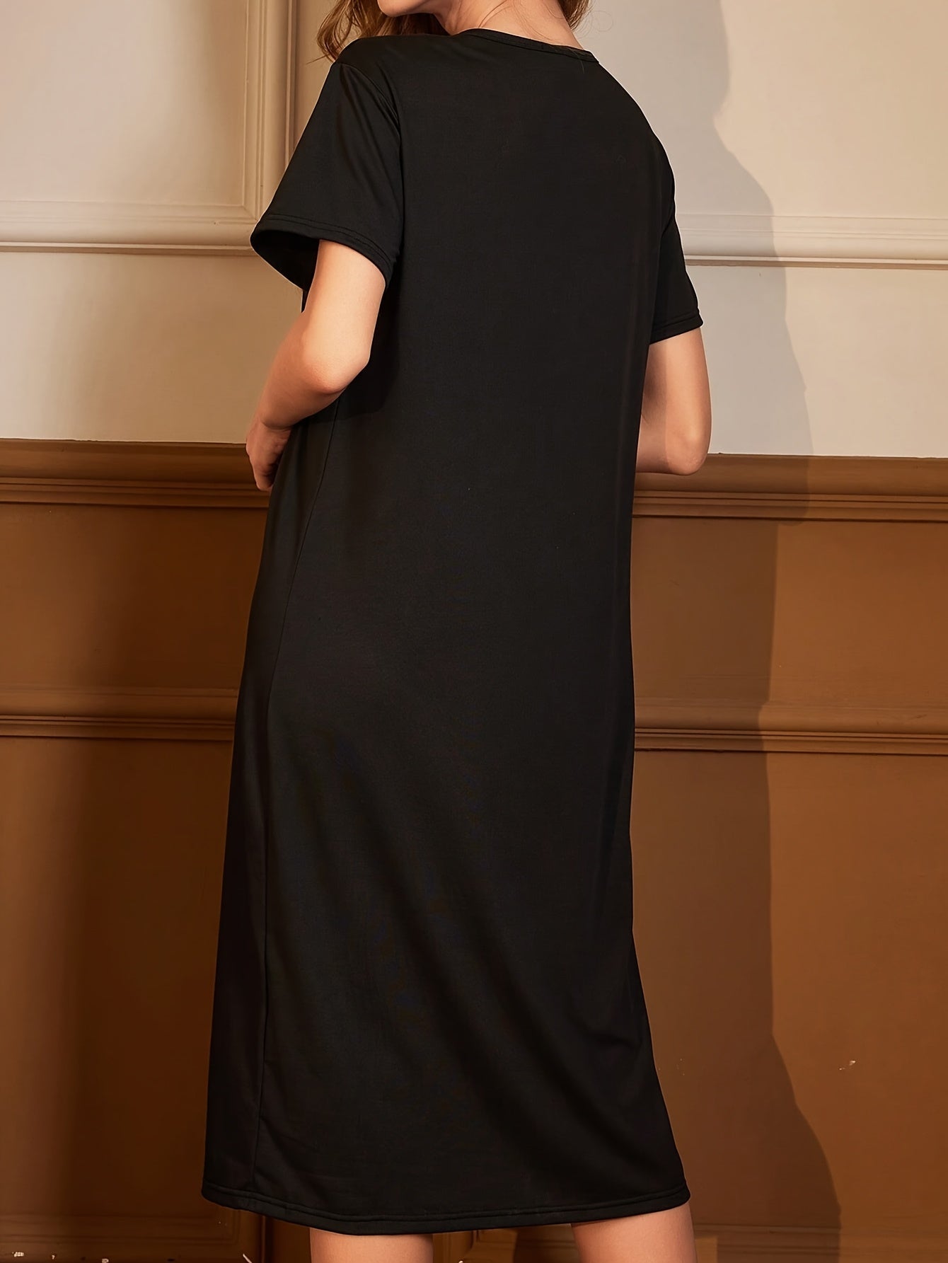 Plus Size Women's Long Sleeve Sleep Dress Cozy Grey Nightgown All-Season Lounge