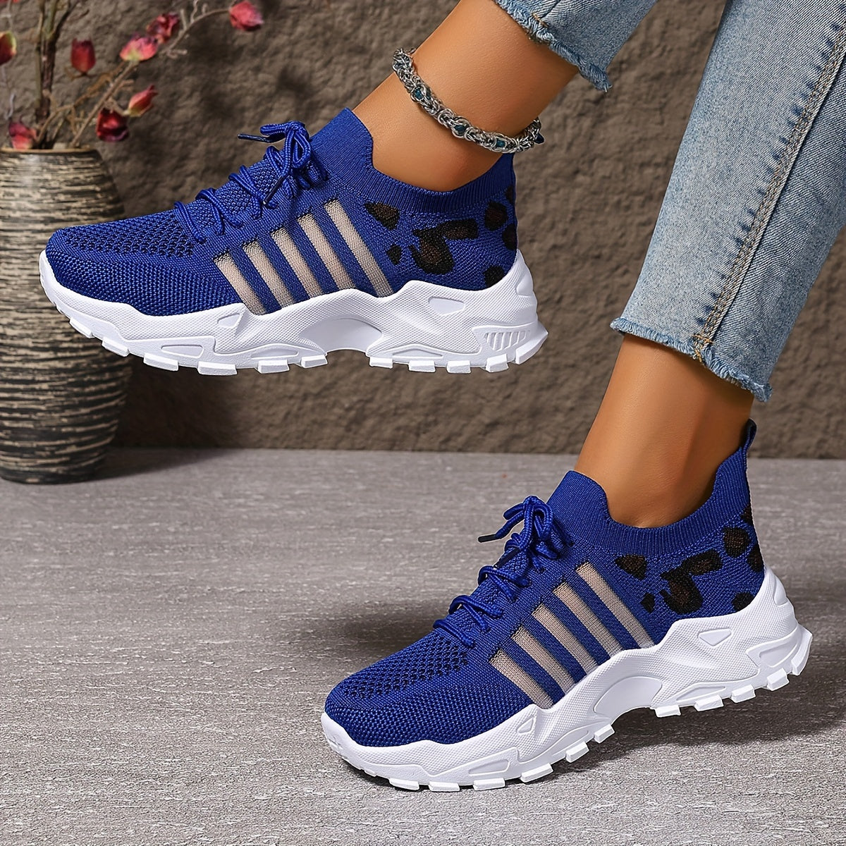 Women's Breathable Mesh Casual Sneakers Low Top Athletic Running Shoes