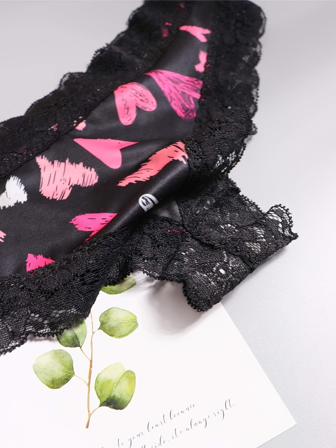 Women's Lace Trim Heart Print Briefs Breathable Stretch Fabric Underwear