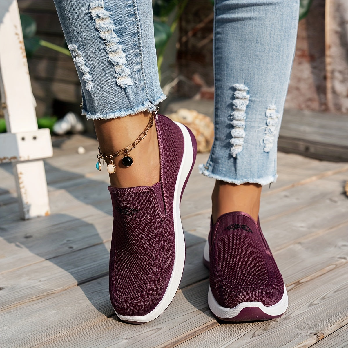Women's Slip-On Casual Sneakers - Breathable Fabric, Rubber Sole, All-Season Black and White