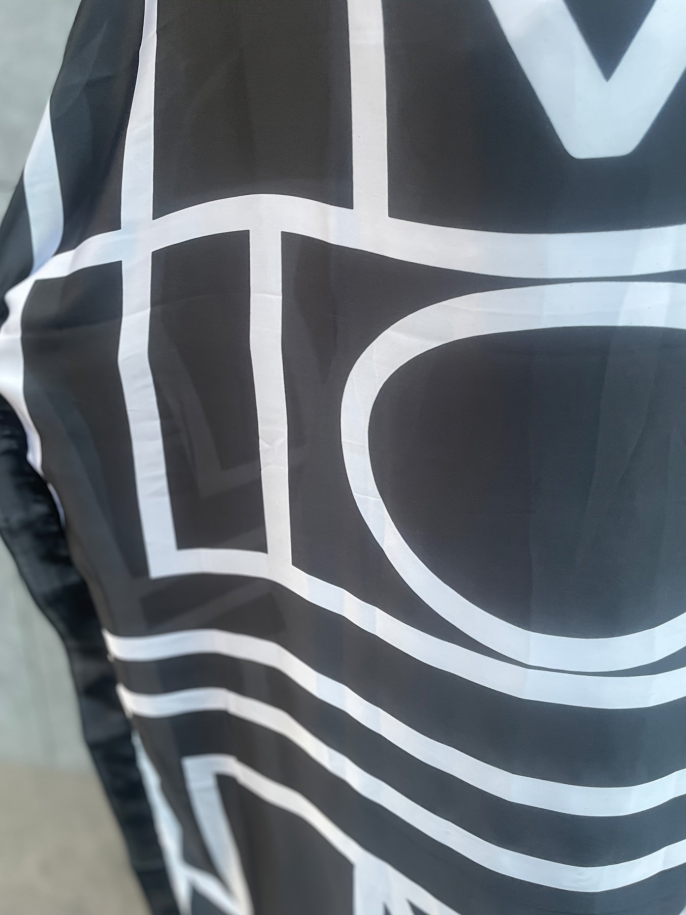 Plus o'lcham ayollar uchun maxi kaftan kiyi batwing qo'lqopli yorqin bosma