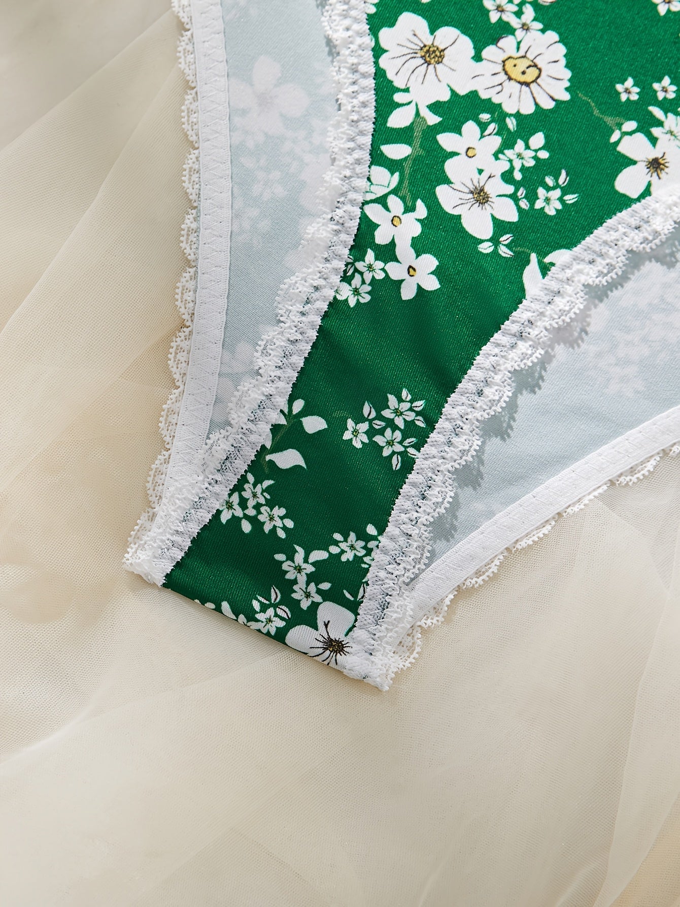 Women's Floral Print Lace Trim Panties Mid-Rise Breathable Polyester Blend