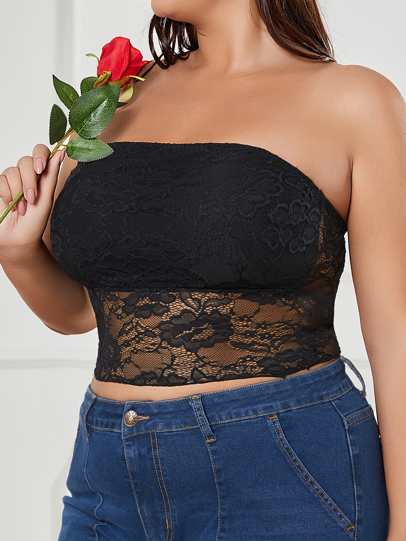 Plus Size Lace Bandeau Bralette Strapless Semi-Sheer Knit Solid Color