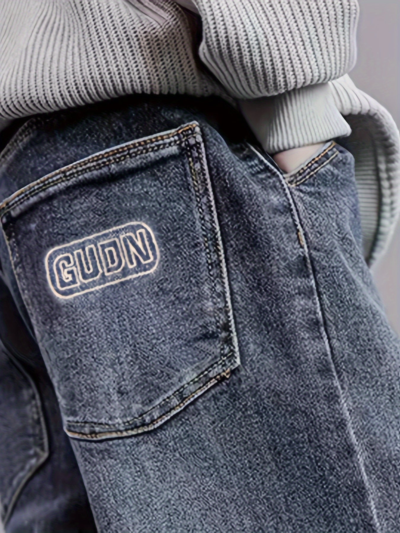 Детали джинсовой ткани для мальчиков - Коллекция Весна/Осень 2024, неэластичная ткань, машинная стирка, длинные брюки