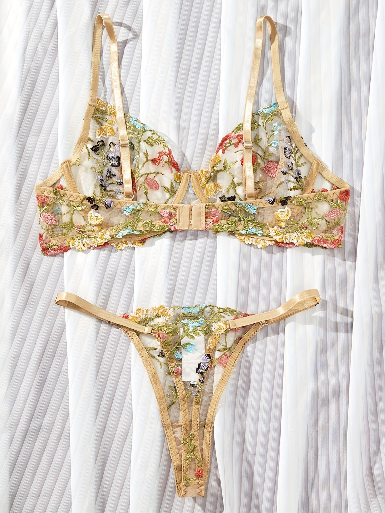Women's Semi-Sheer Floral Embroidery Lingerie Set