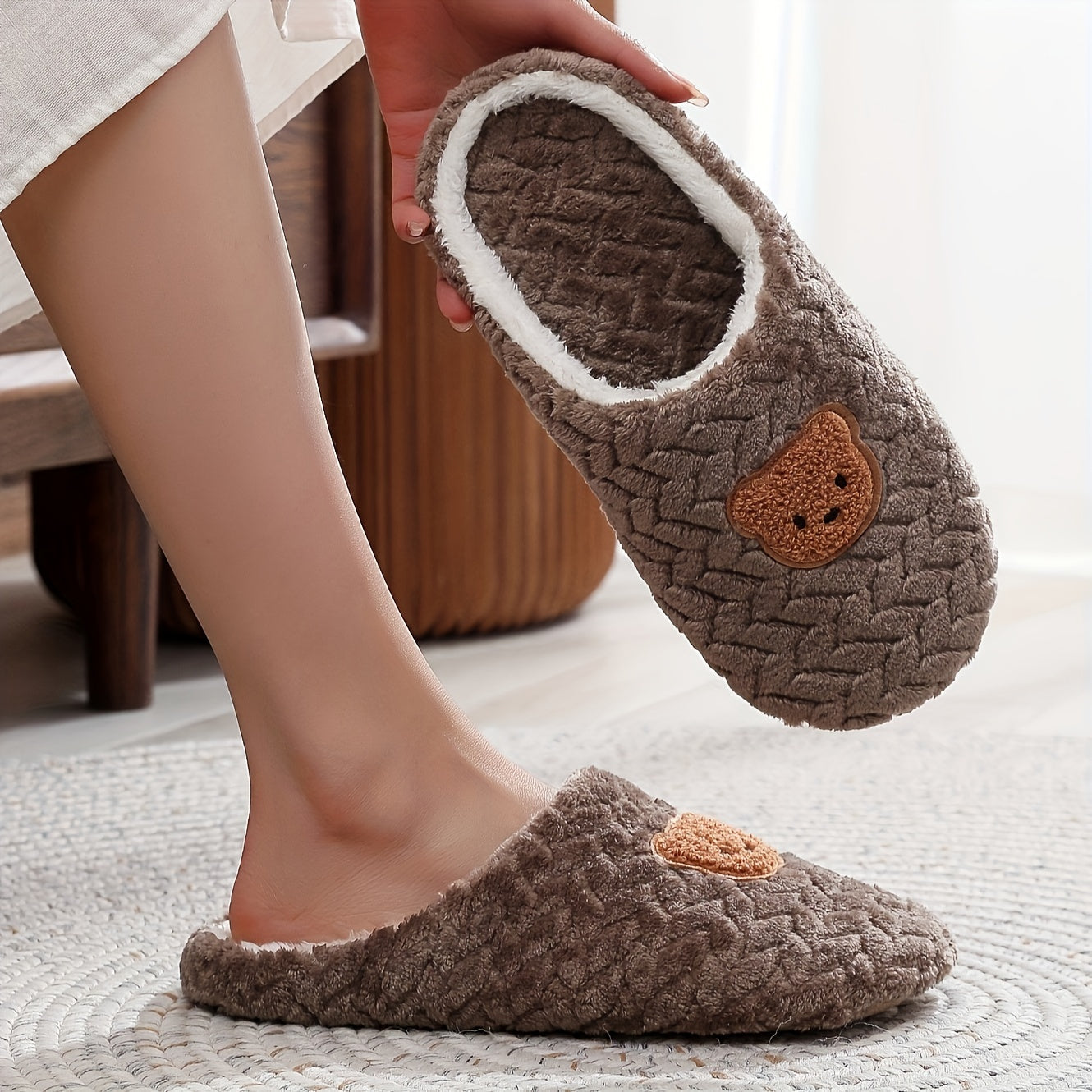 Men's Indoor Slippers with Bear Design Soft Fabric Warm Fuzzy Lining Lightweight Black White