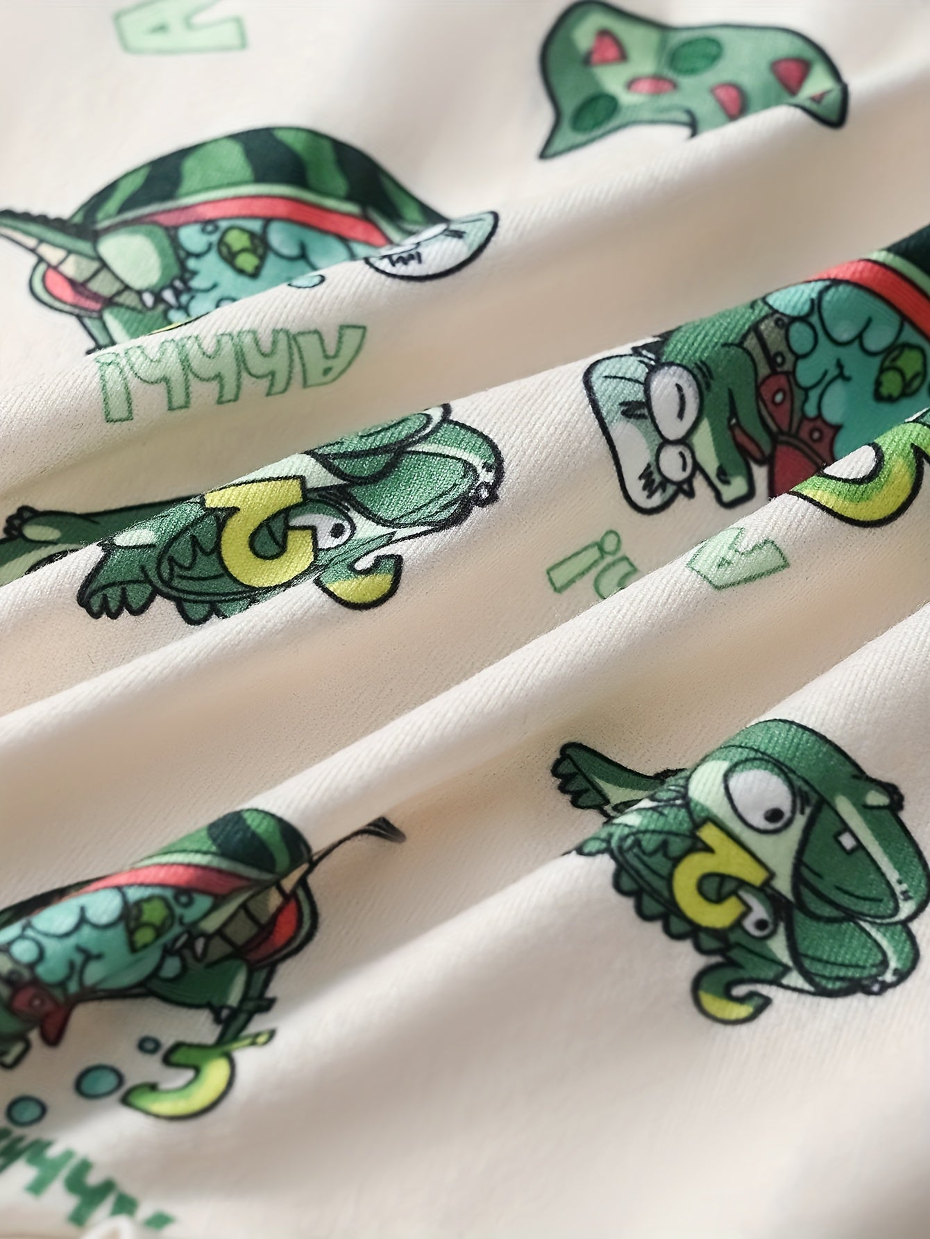 Men's Underwear Mid-Rise Flat-Crotch Shorts Breathable Polyester Elastic Waist Casual Sports Set of Three