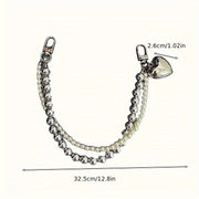 Llavero de corazón con perlas de resina y doble cadena con mosquetón para el Día de San Valentín