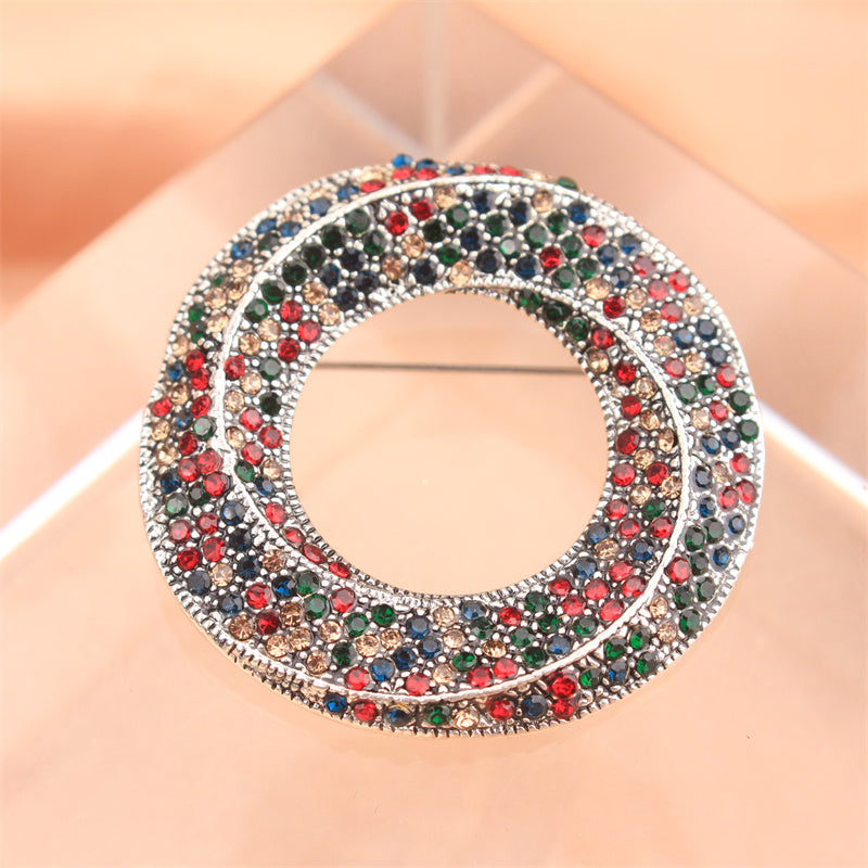 Rhinestone Circle Brooch for Women Jewelry Elegant Accessory for Clothing Bags Hats