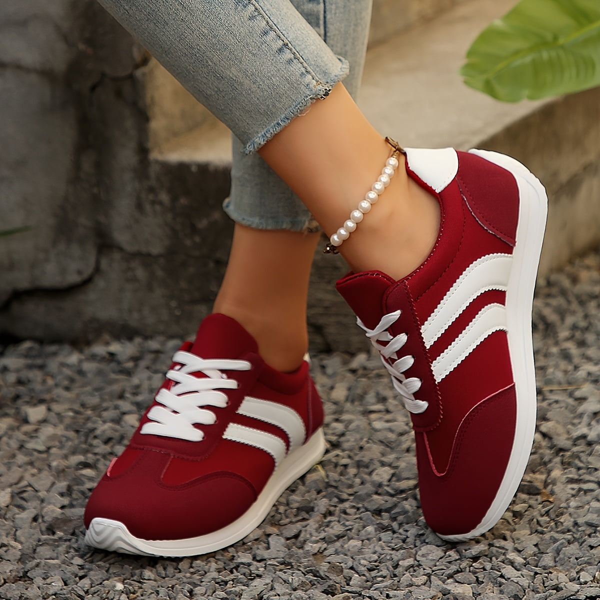 Women's Casual Mesh Sneakers Lightweight Slip-Resistant Walking Shoes