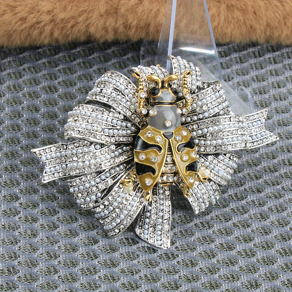 Классическая брошь в виде божьей коровки, украшенная сверкающими стразами - элегантная эмалевая булавка в антикварном дизайне для нее, идеальный рождественский подарок