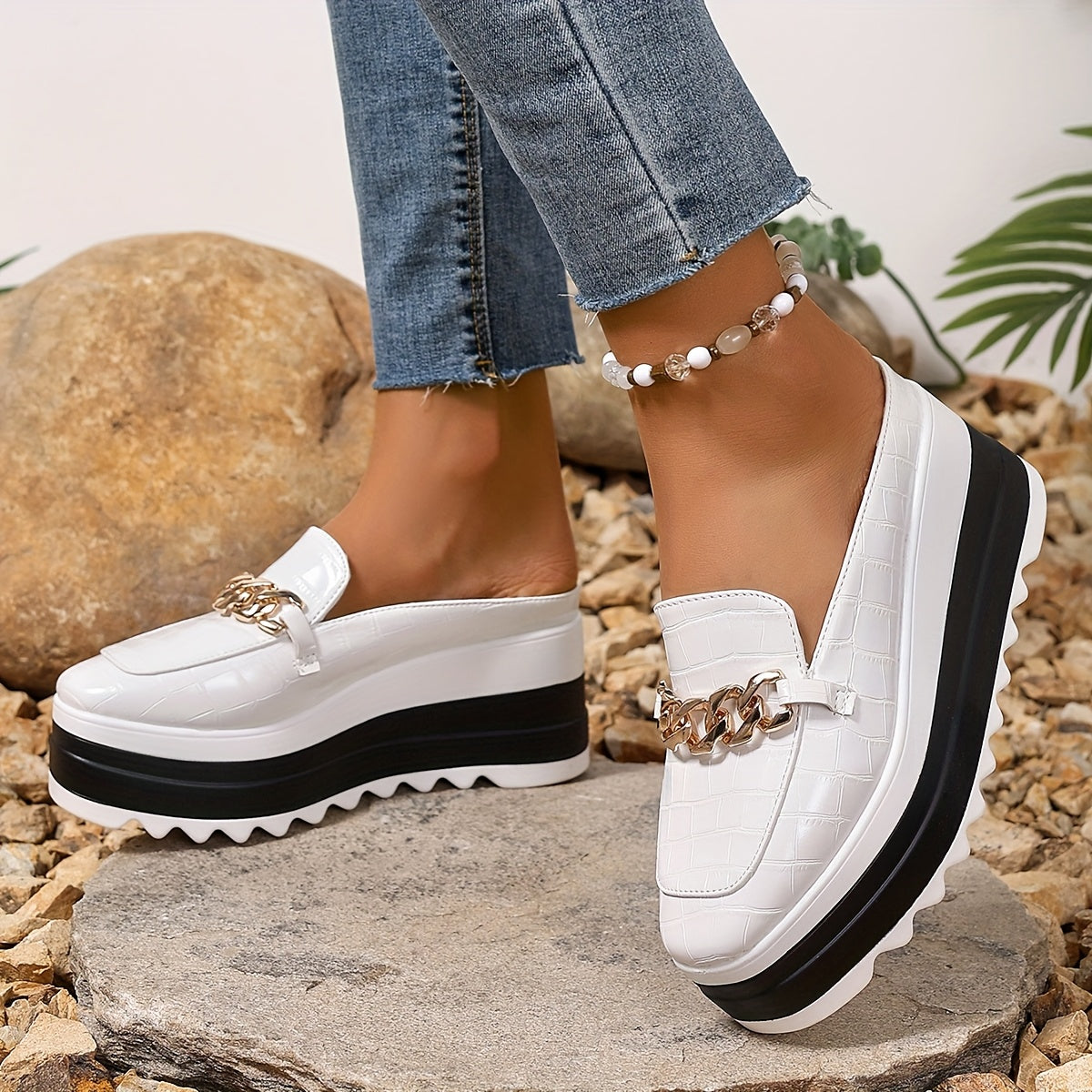 Women's Platform Shoes Synthetic Cushion Sole Gold Chain Casual Footwear