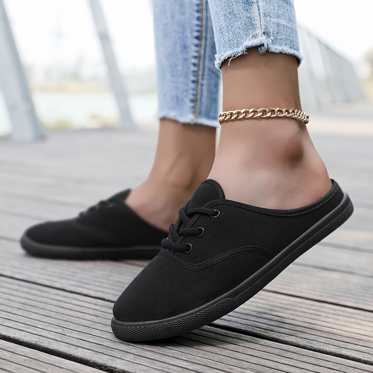 Ayollar uchun yengil slip-on sport poyabzali nafas oluvchi mato, barcha mavsumlar uchun, oq, qora, dengizxotiri