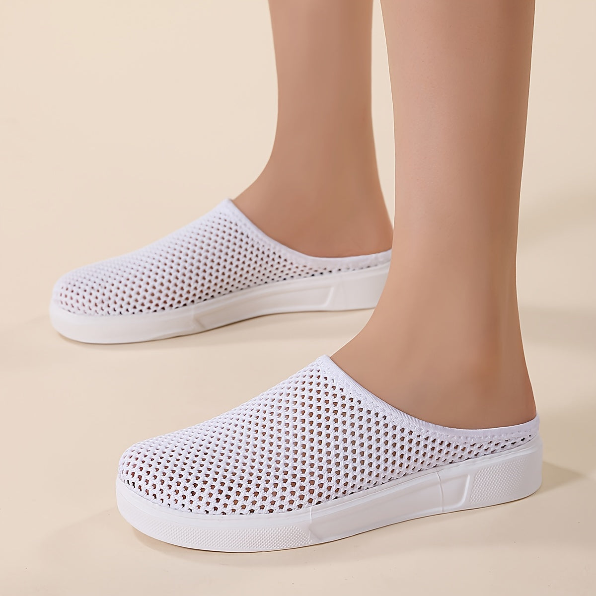 Plus Size Women's Mesh Slip-On Sneakers Lightweight Breathable Casual Shoes