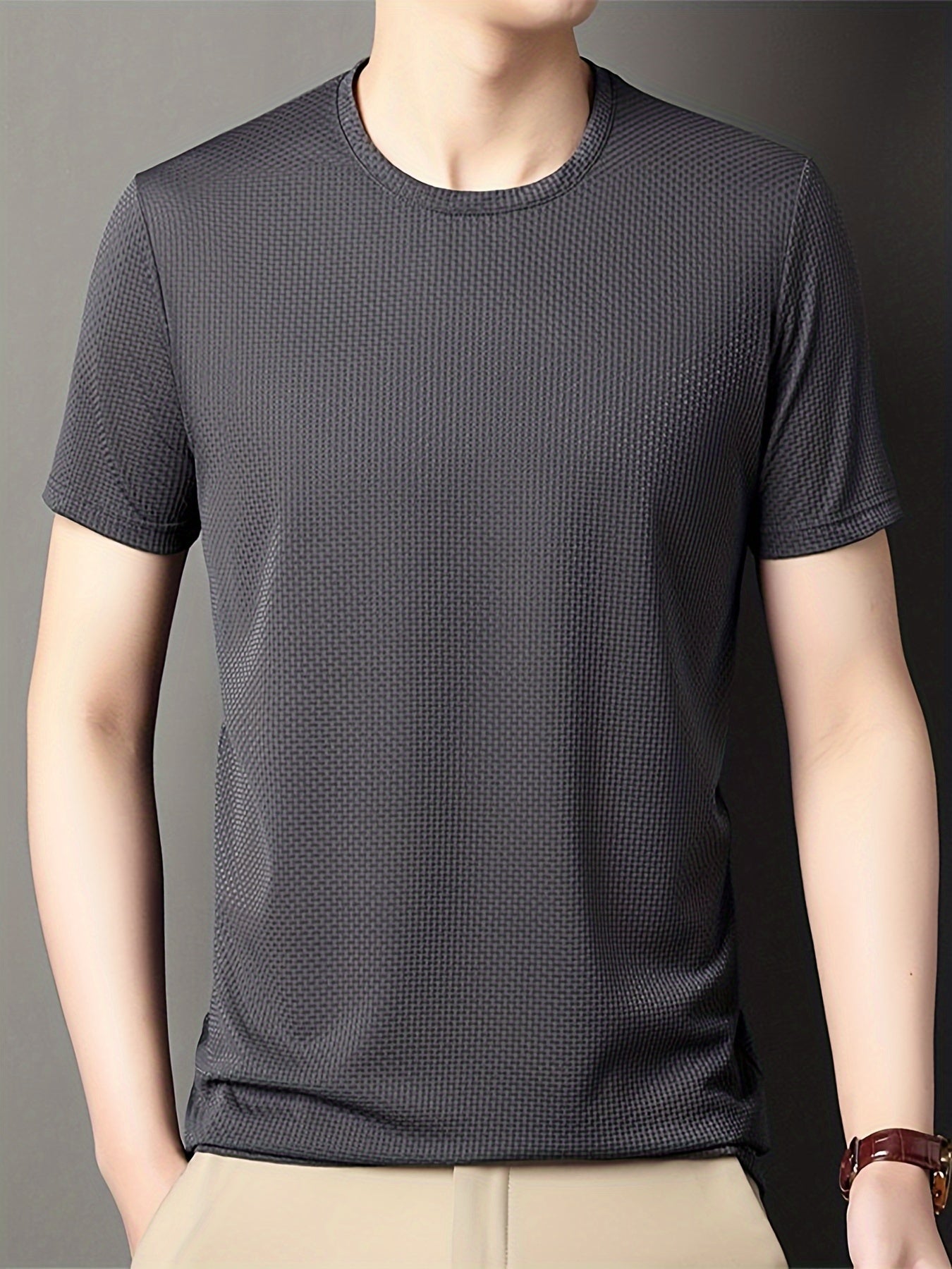 Men's Breathable Stretch Solid Color T-Shirt for Casual Summer Activities