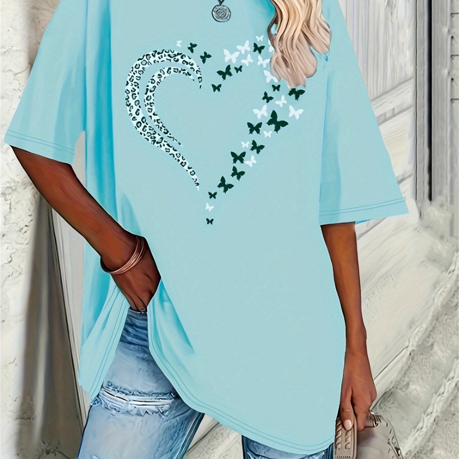 Plus Size Women's Light Blue Floral Heart T-Shirt Casual Short Sleeve Loose Fit