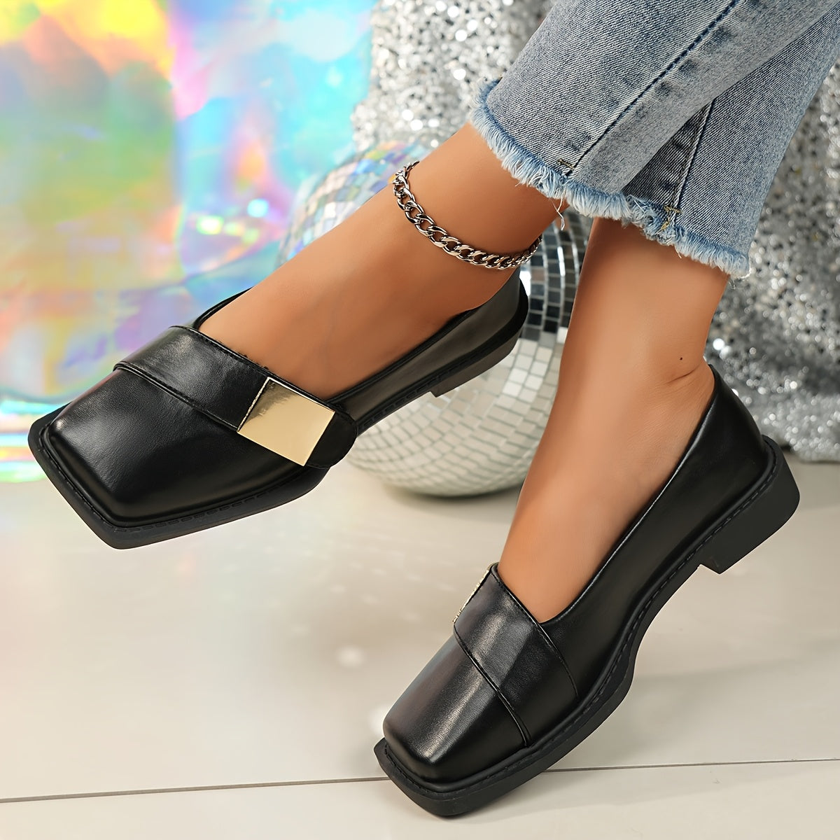 Zapatos planos de cuero sintético para mujer con punta cuadrada y hebilla grande para uso casual y laboral