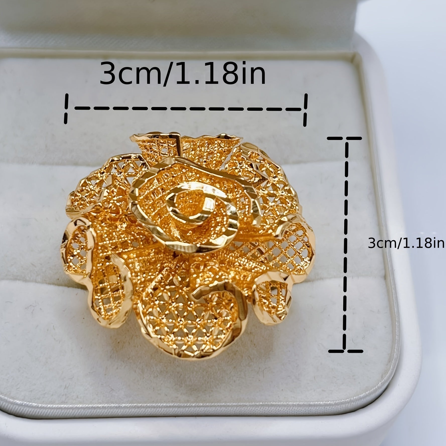 Anillo de cobre en tono dorado para mujeres con recubrimiento anti-oxidación para bodas y propuestas