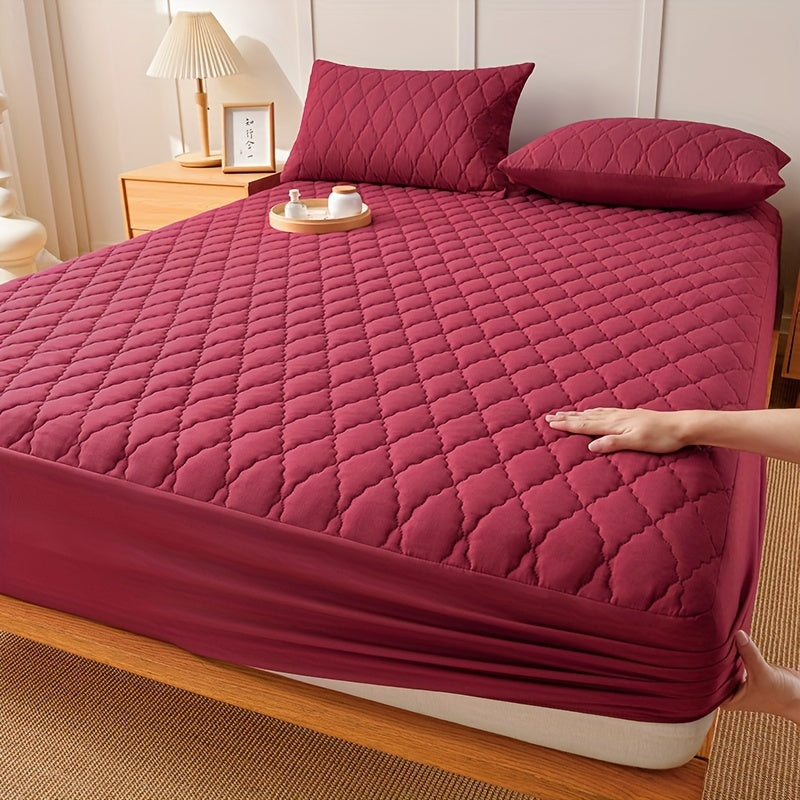Waterproof Quilted Mattress Protector Single Double Hypoallergenic Polyester Easy to Clean