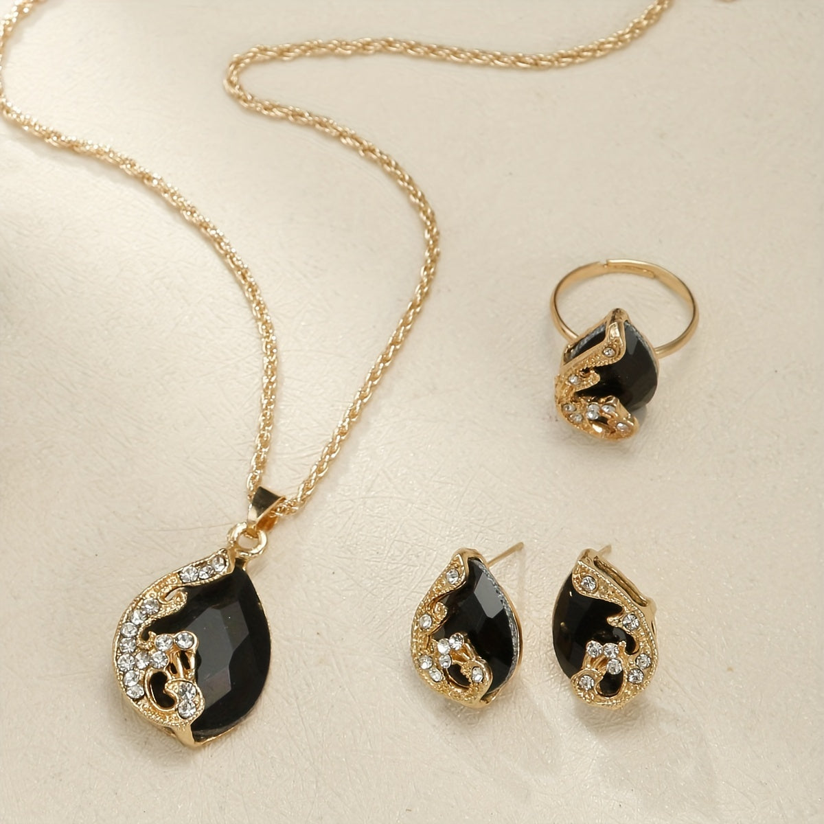 Set of 5 Women's Quicksand Oval Pointer Quartz Watches with Analog Display PU Leather Jewelry Set