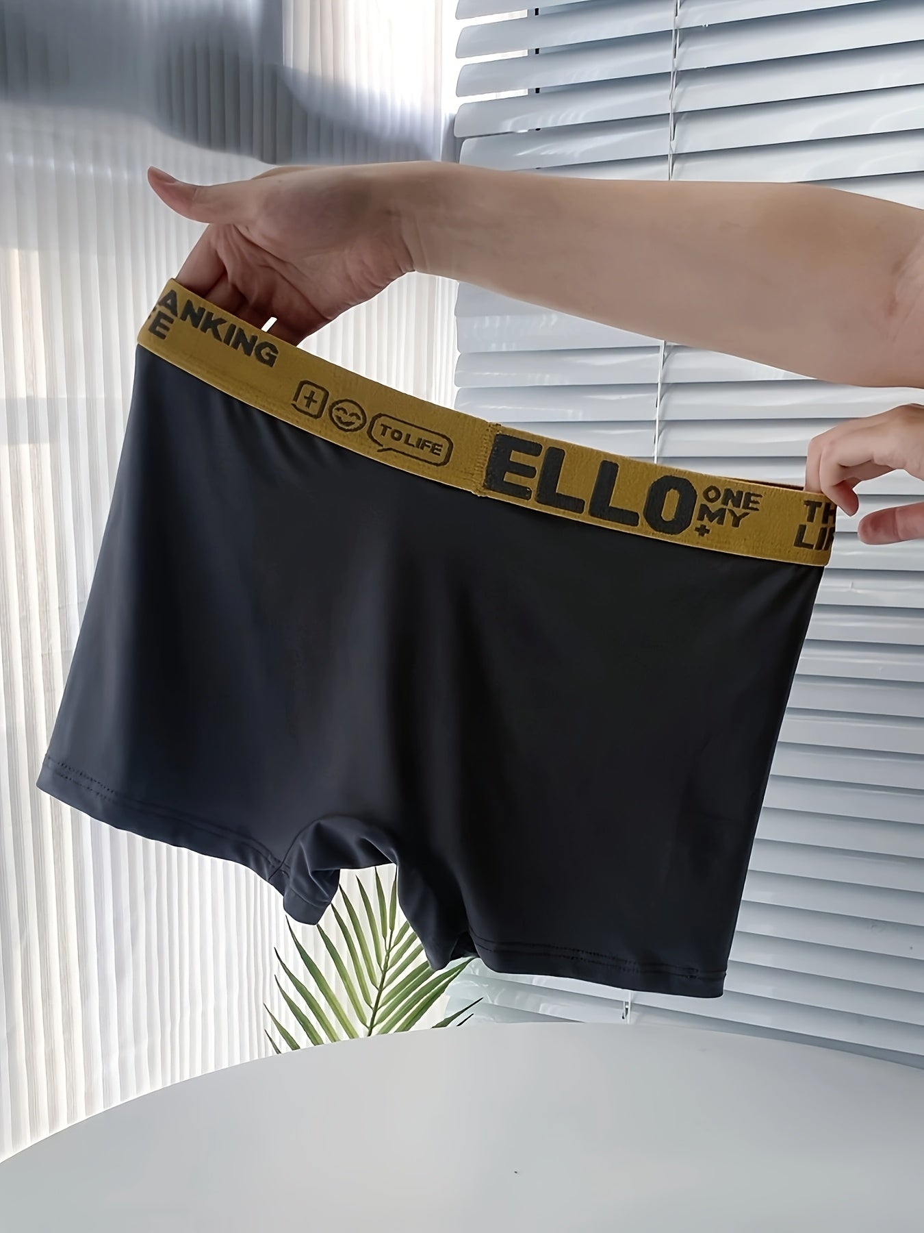 Men's Solid Color Breathable Polyester Shortie Underwear