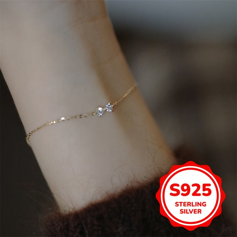 Zamonaviy 1.5g S925 Kumush Bilaguzuk, nozik oltin porlashi va ajoyib kapalak dizayni bilan, qiz do'stingiz uchun 14-fevral yoki tug'ilgan kun sovg'asi sifatida ideal, yapon uslubida.