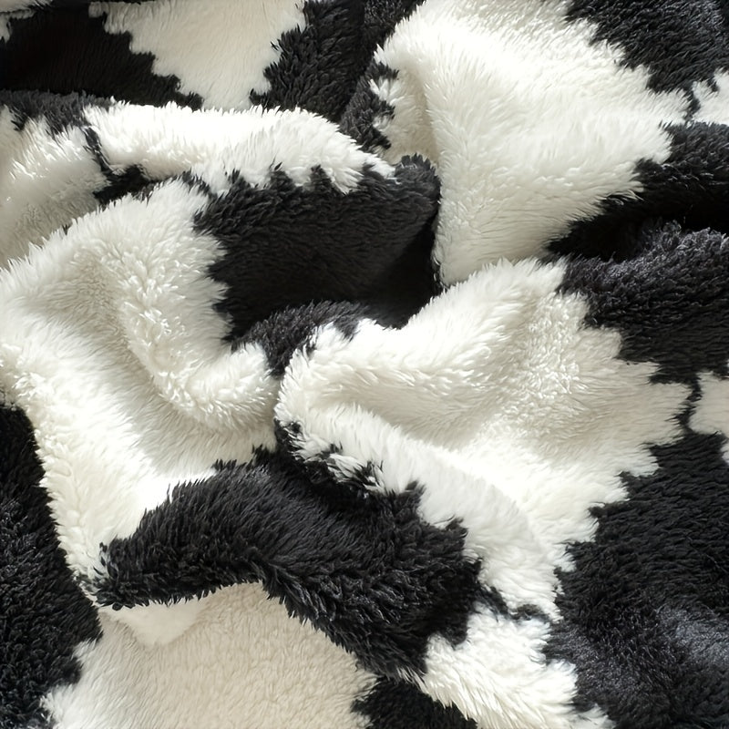 Soft Panda Velvet Polyester Cozy Plaid Blanket for All-Season Use