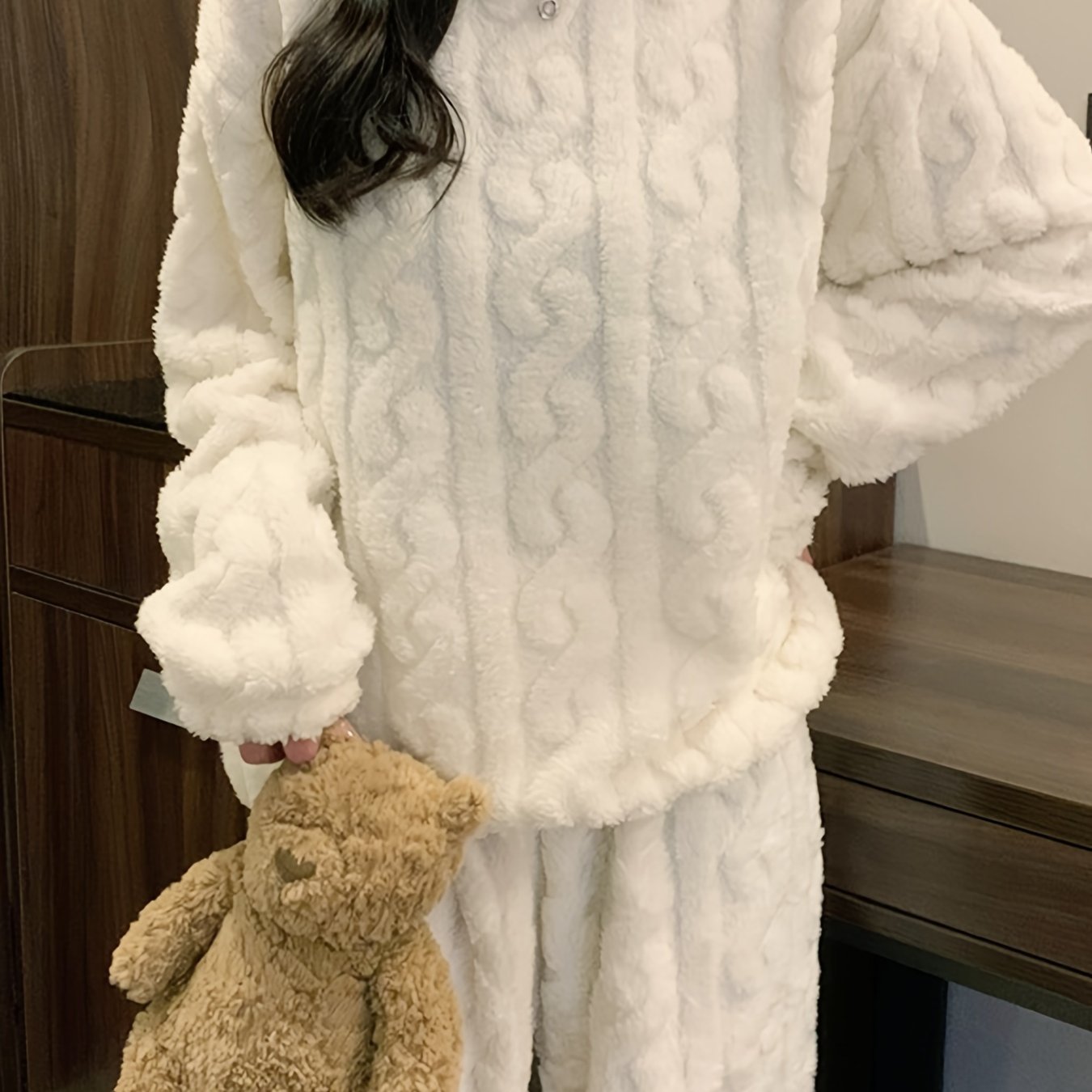 Women's Fleece Jacquard Lounge Set with Crew Neck Top and Joggers for Fall Winter