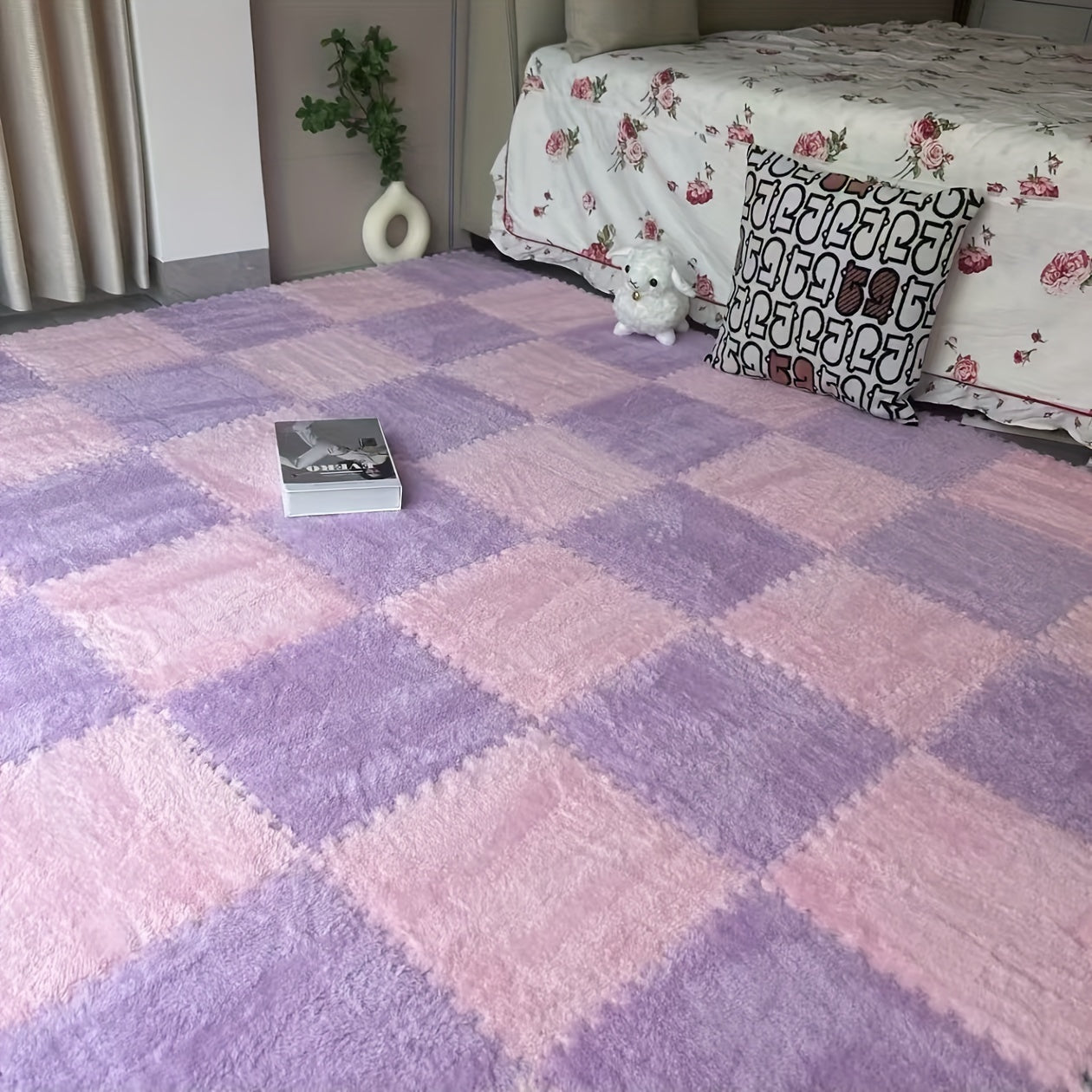 Juego de 24 alfombrillas de felpa floral entrelazadas de forma cuadrada para salón y dormitorio
