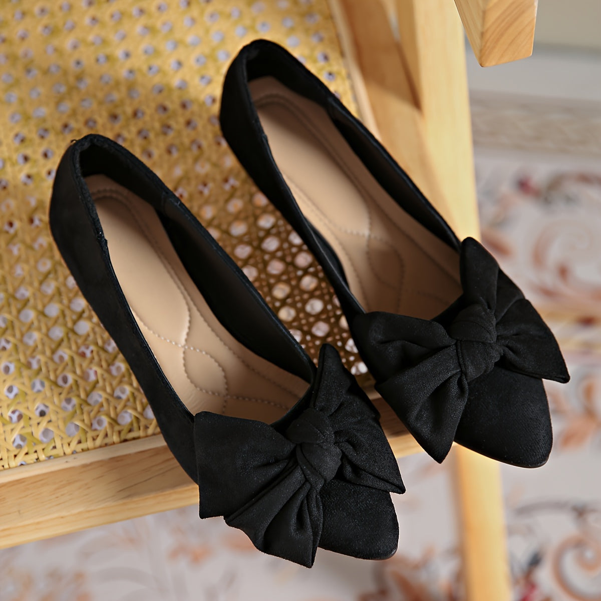 Women's Bow-Decorated Pointed-Toe Mary Jane Flats Casual Dress Shoes