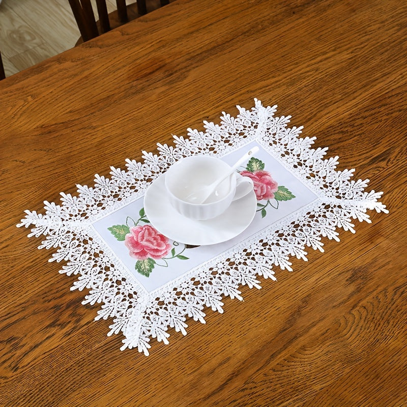 Camino de mesa floral rosa bordado a mano con encaje para cenas y días festivos