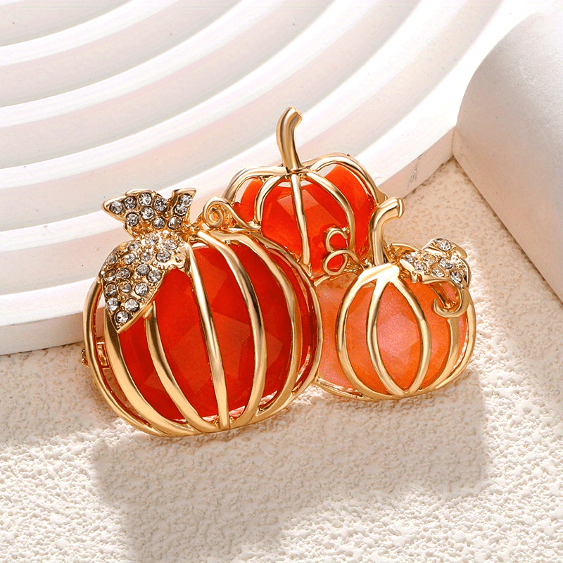 Enamel Pumpkin Halloween Brooch Pin for All Genders Plant-Inspired Festive Accessory