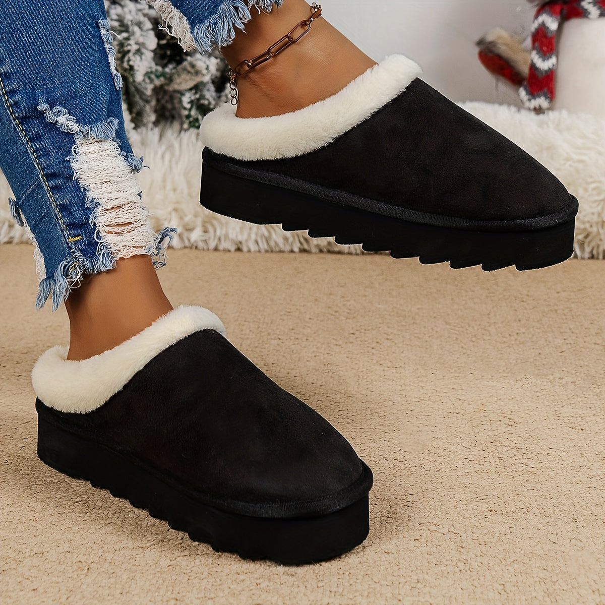 Women's Fleece-Lined Slip-On Slippers Beige White Indoor Outdoor Comfort