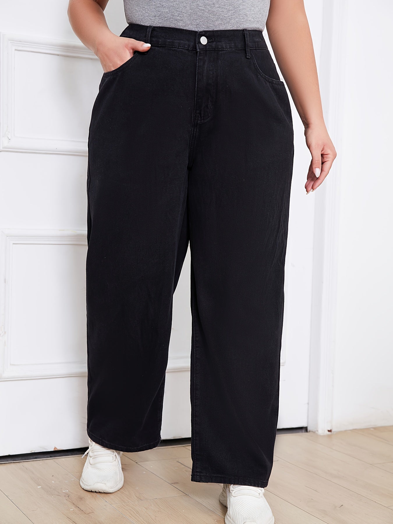 Plus Size Women's Denim Jeans Loose Fit Straight Leg Casual Pants