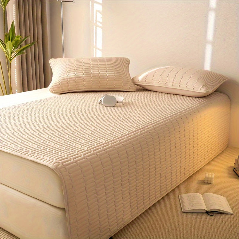 Ultra-ingichka matras qoplamasi, suv o'tkazmaydigan himoya bilan - zamonaviy bir rangli dizayn, yotoqxona va yotoq xonasi uchun ideal, bir kishilikdan ikki kishilik yotoqlarga mos, qo'l bilan yuvish tavsiya etiladi - yostiq qopqog'i alohida sotiladi