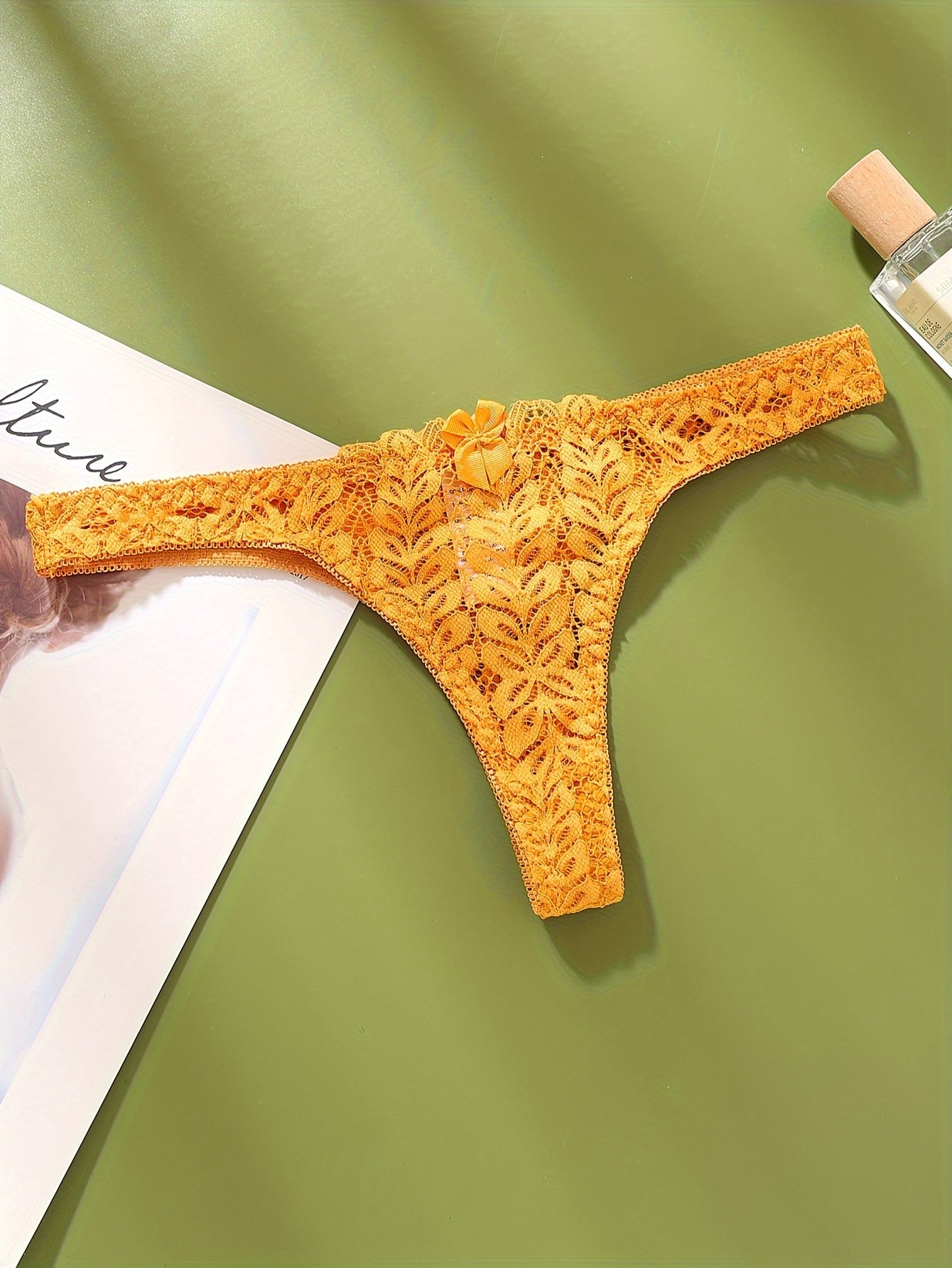 Women's Lace Bralette and Thong Set Polyamide Elastane Breathable Comfortable Medium Support