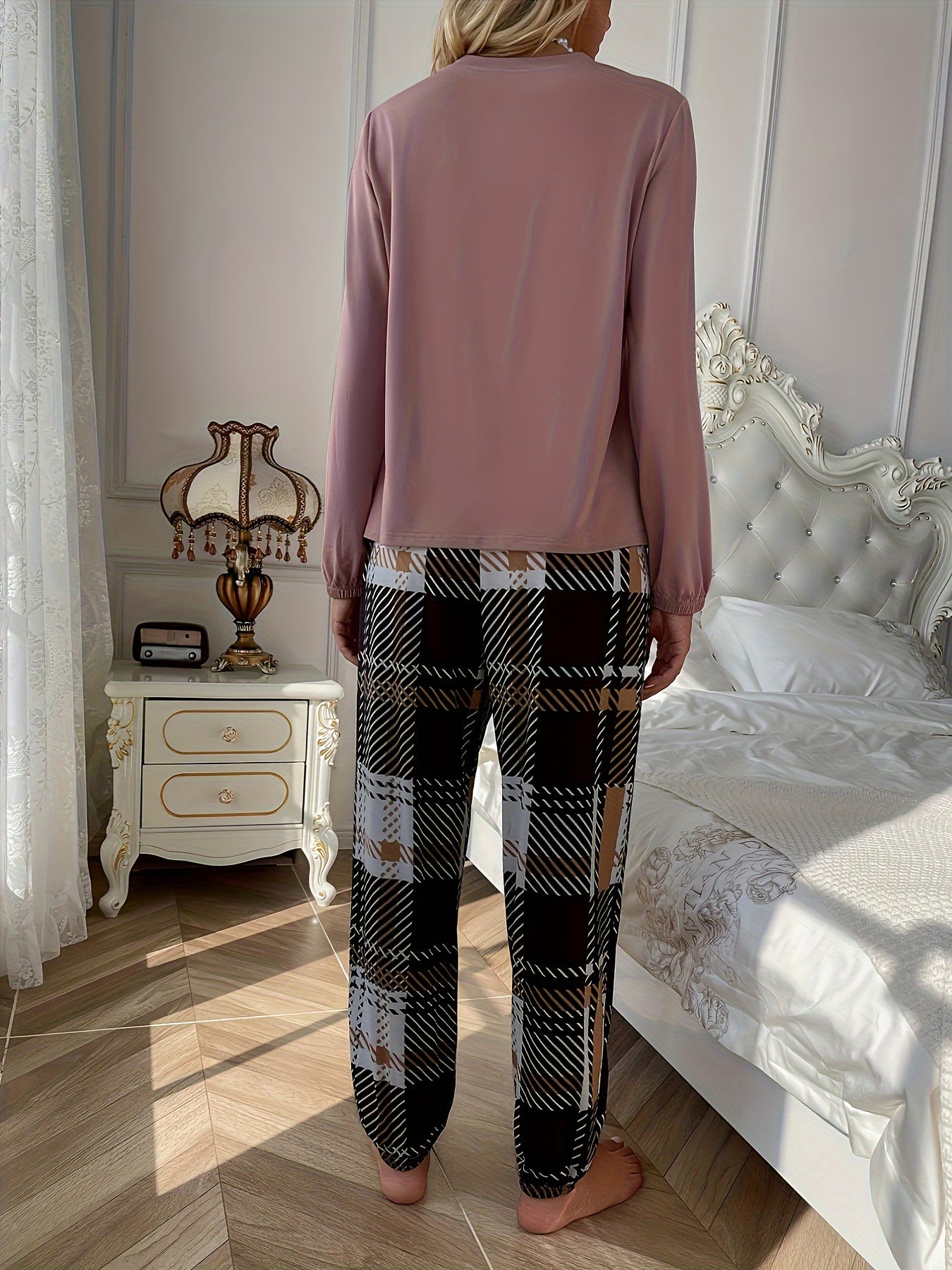 Women's Heart Print Pajama Set Long Sleeve Crew Neck Plaid Pants Sleepwear Loungewear