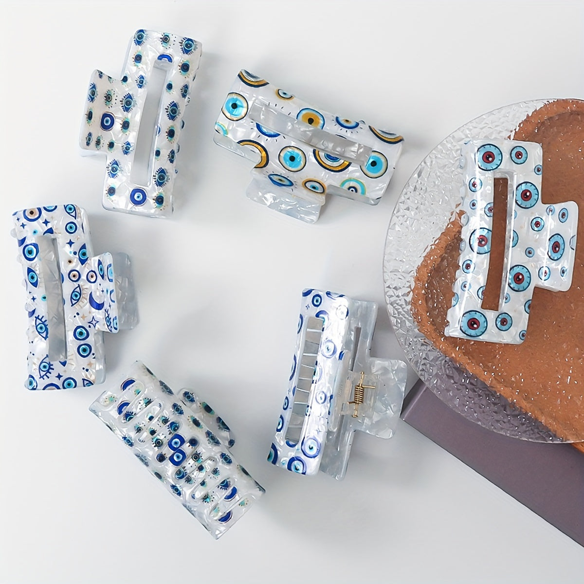 Medium-Sized Transparent PVC Hair Claw Clip with Blue Evil Eye Pattern for Women