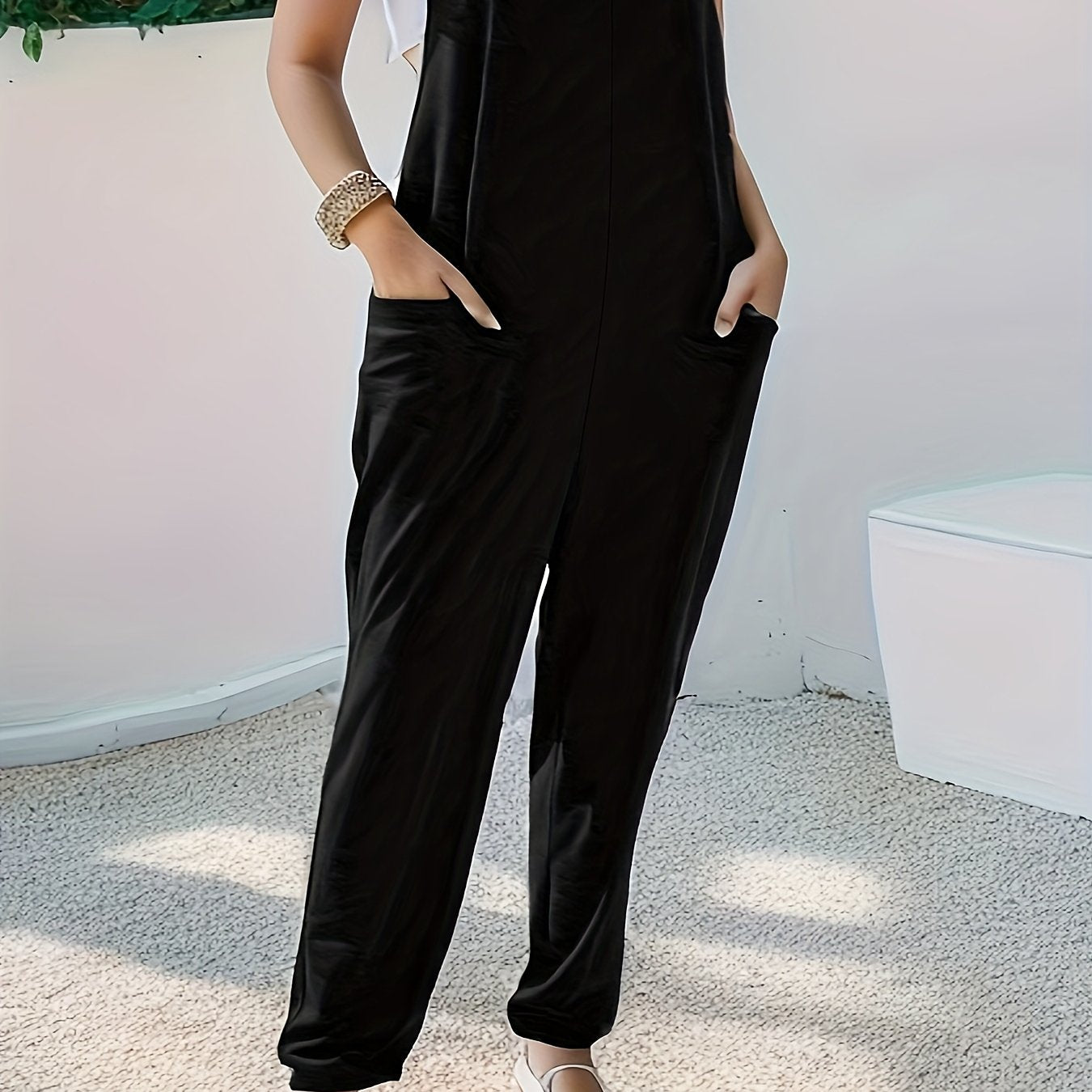 Pantalones de mujer de talla grande con bolsillos de moda y tirantes con correa trasera