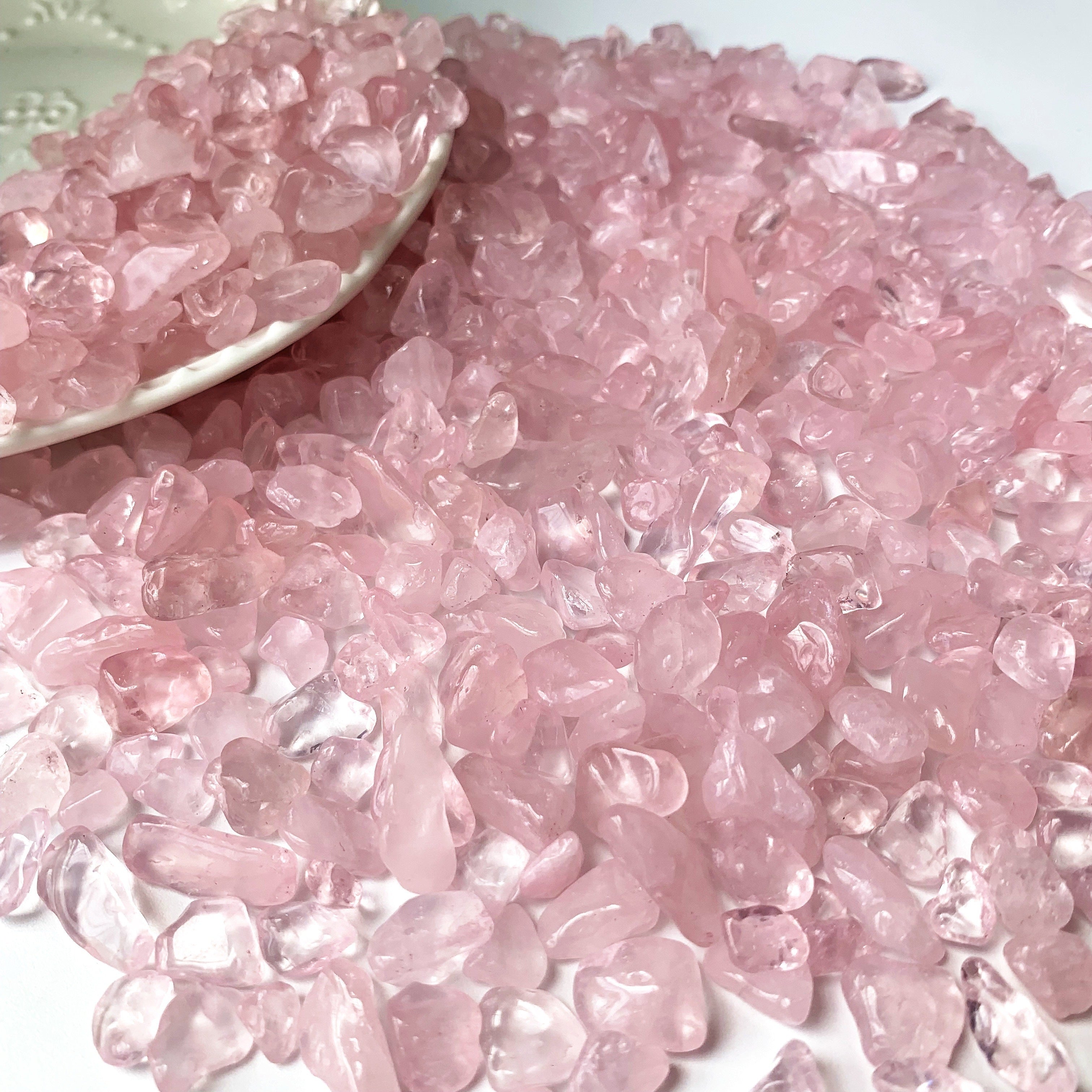 Natural Rose Quartz Chips 50g 100g for Healing and Decoration in Plants and Terrariums