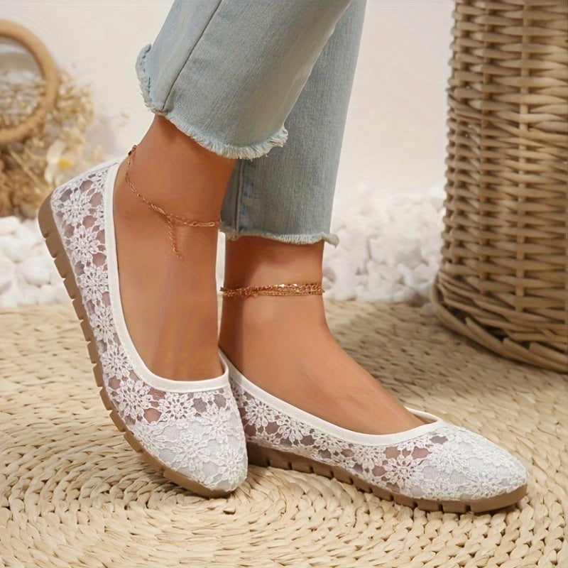 Women Elderly Mesh Slip-On Shoes Breathable Floral Pattern All-Season