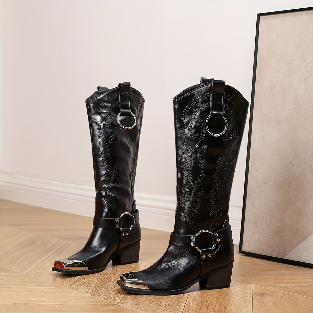 Женские осенне-зимние сапоги до колена с винтажной вышивкой, пряжкой, низким массивным каблуком