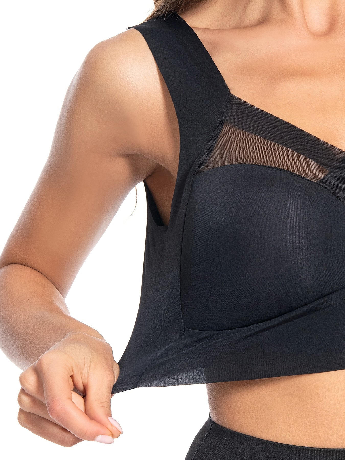 Plus Size Seamless Women’s Sports Bras with Breathable Mesh for Yoga Running