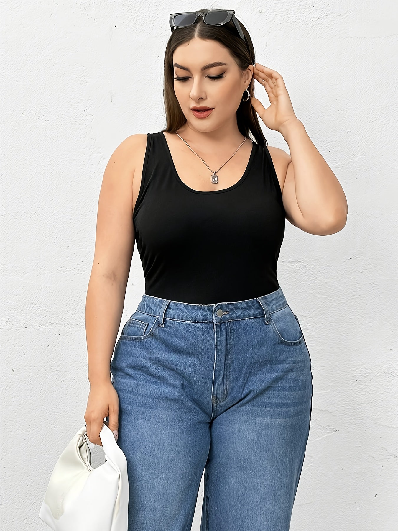 Ayollar uchun katta o'lchamli, bezsiz, nafas oladigan, qulay, kundalik, bir rangli tank top