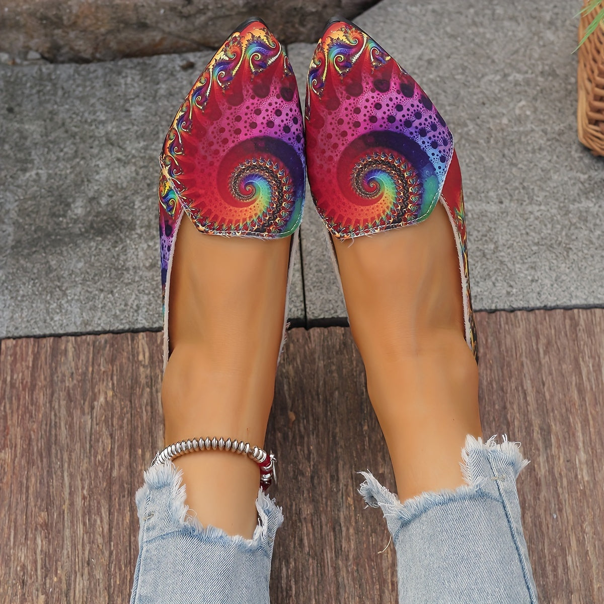 Women's Plus Size Slip-On Knit Flats with Non-Slip Soles and Swirl Pattern