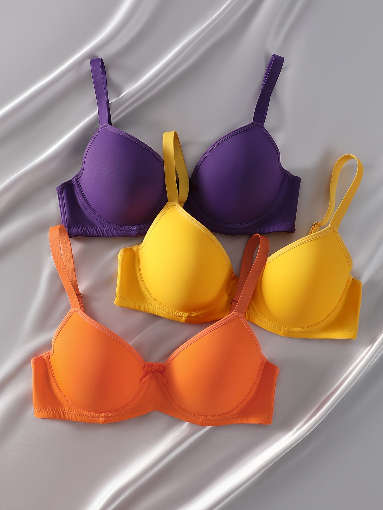 Women's Seamless Underwire Bras Pack of 3 in Black White and Nude